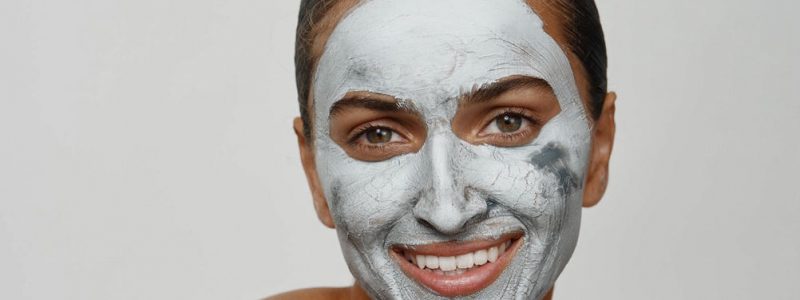 Pre-Makeup Must-Do: The Benefits of Wearing a Face Mask Before Applying Makeup